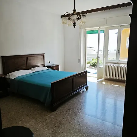 L23 - La Casa Retro Al Mare * Marcelli