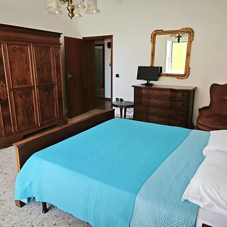 L23 - La Casa Retro Al Mare